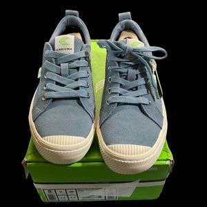 Carium OCA Low Mirage Blue Suede Sneakers. Womens 9 Mens 7.5